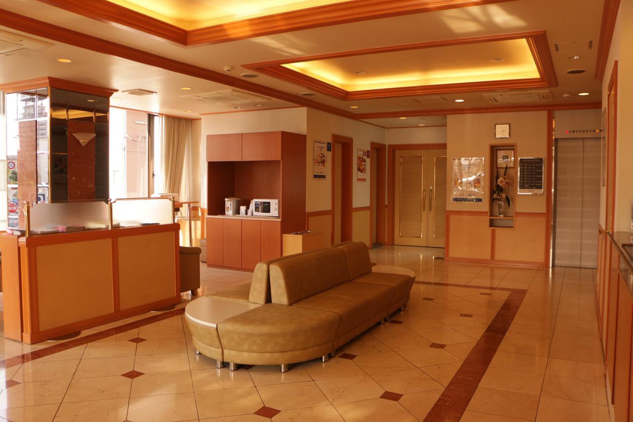 Hotel New Gaea Oitaekimae Exteriér fotografie